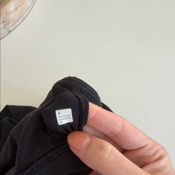 Lululemon align Henley tank! - Picture 4 of 4